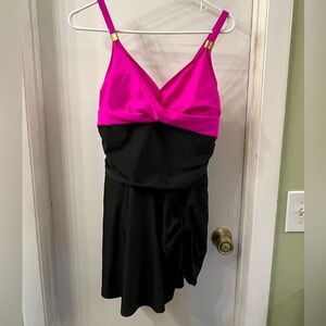 NWOT Women’s Pink and Black Swim dress with Gold Embellishment